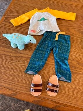 New 18 doll set Raglan Pajama Set with Plush Dino & Sandals